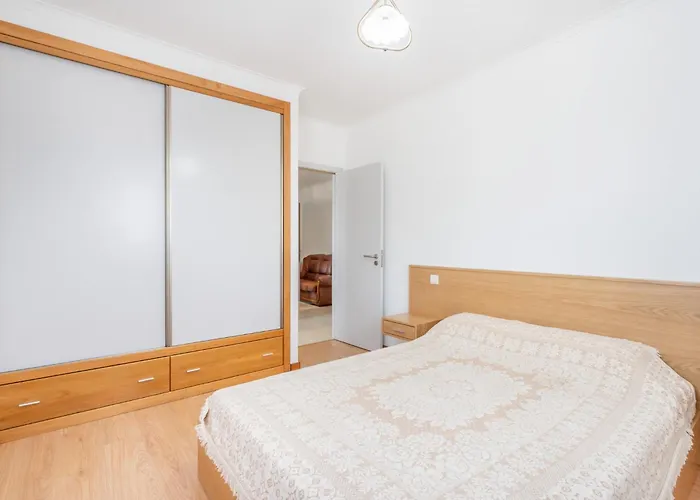 Cantinho Dos Fernandes *